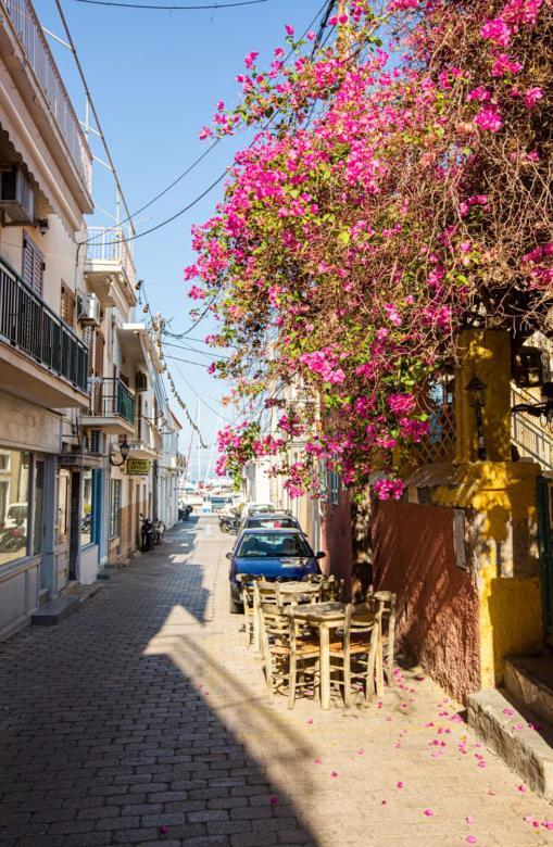 Matilda Central Apartment Aegina Exterior foto